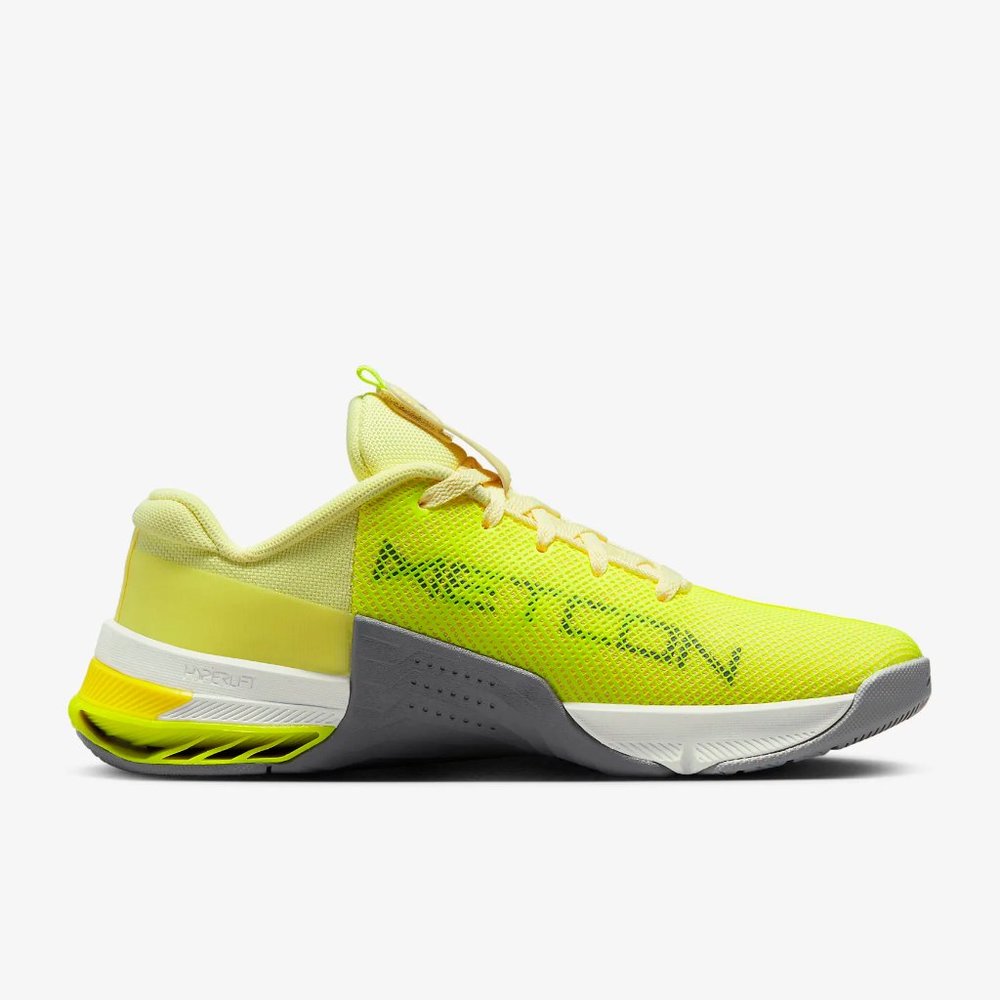 [NEW] Women's Nike Metcon 8 Workout‎ Shoes DO9327-801 - Picture 2 of 9